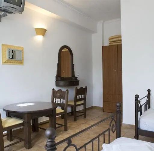 Blue Diamond Bay Perissa (Santorini)