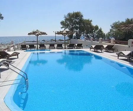 Blue Diamond Bay מלון 3*